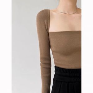 Knitting Top in Style